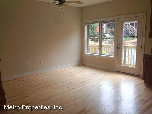 3rd image of 3029 Park Ave