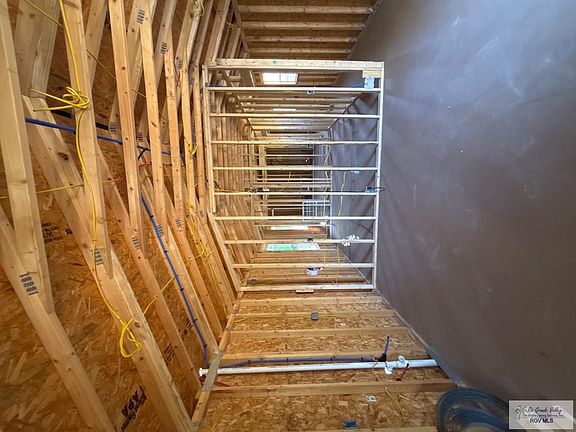 3rd image of 1629 Barcelona Ave