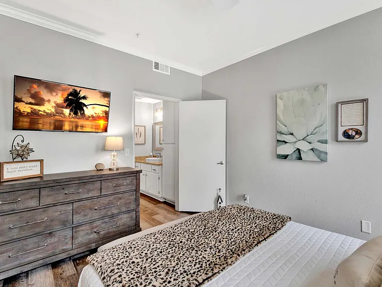 13133 Le Parc #601 — Photo 21