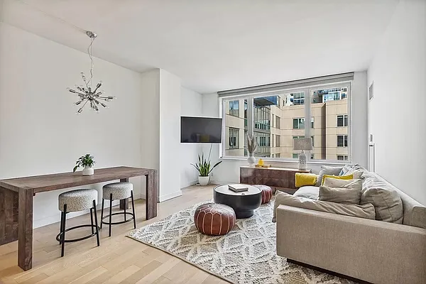 Rented by Corcoran | media 19