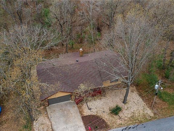 5th image of 6 Leverton Ln