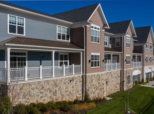 2435 Lamington Rd #133, Bedminster, NJ 07921