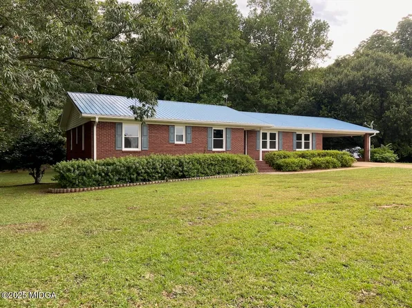 1947 State Highway 42, Byron, GA 31008