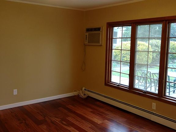 5th image of 31 Admiral Ln