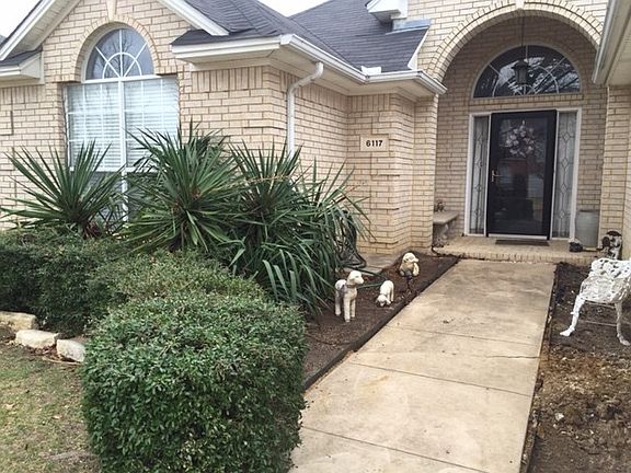 3rd image of 6117 Cliffbrook Dr