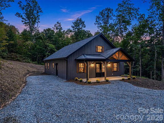 2nd image of 2718 Cove Rd