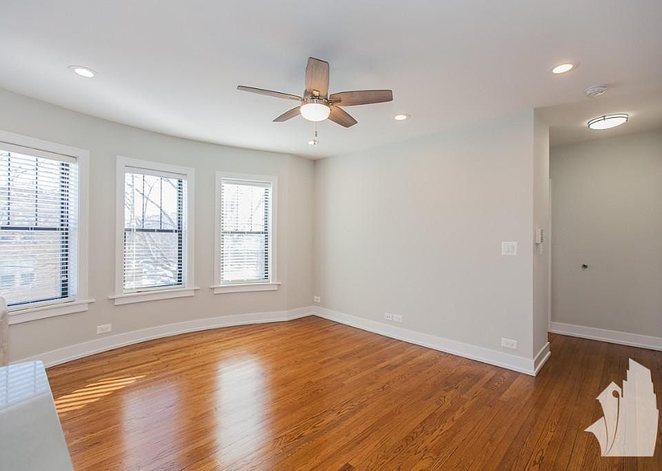 1st image of 1940 W Wilson Ave #2Y