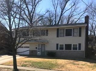 7305 Abbington Dr, Oxon Hill, MD 20745
