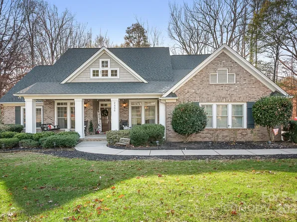 2456 W Nicole Ln, Denver, NC 28037