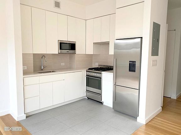 2nd image of 341 W 11th St APT 5G