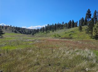 246 Point Dr, Oroville, WA 98844