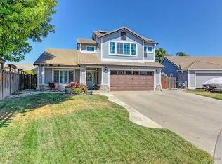 1760 Whiting Ct, Dixon, CA 95620