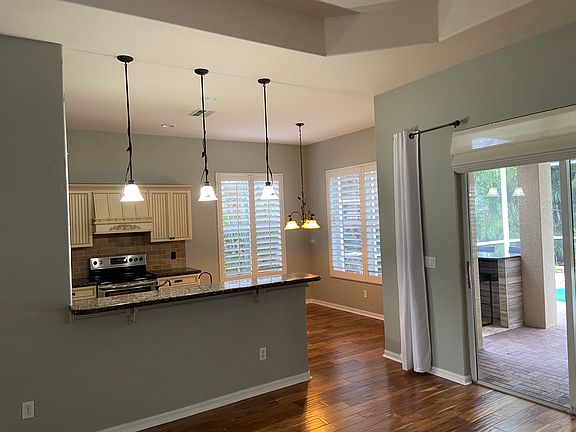 5th image of 223 Glen Eagle Cir