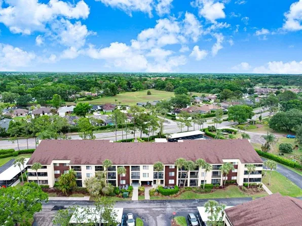 13602 S Village Dr #1205, Tampa, FL 33618