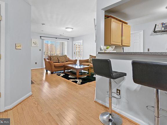 4th image of 8809 Stone Ridge Cir APT 201