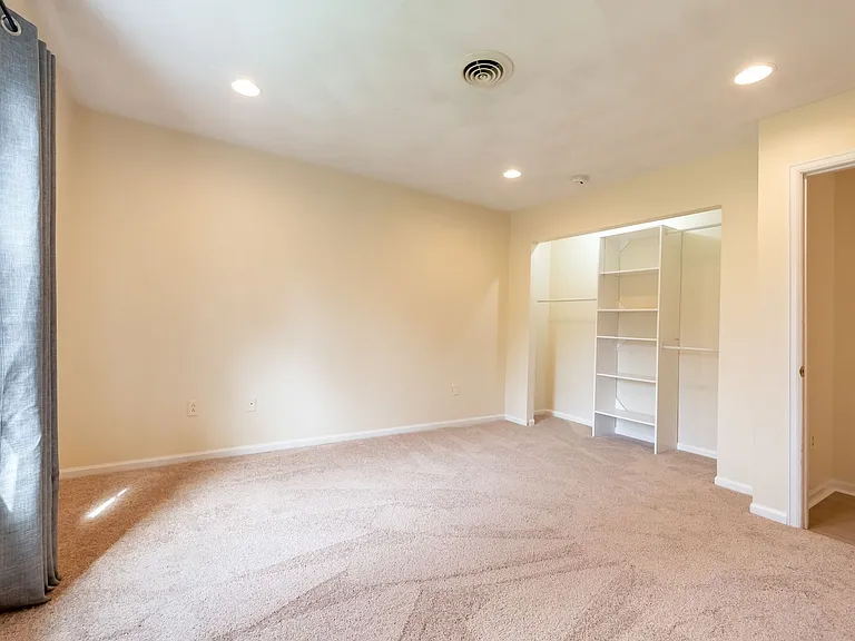 1005 Glade Rd — Photo 41