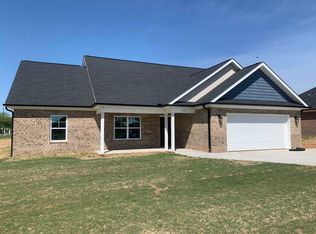 437 Cherokee Creek Rd, Gaffney, SC 29341