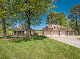435 Shinn Farm Rd, Mooresville, NC 28115