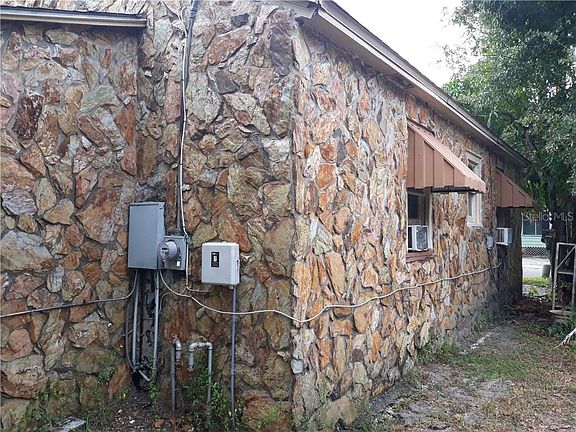 5th image of 931 11th Ave S