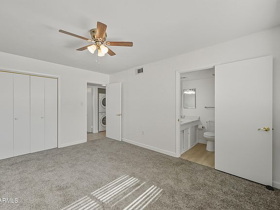 5th image of 131 N Higley Rd Unit 218