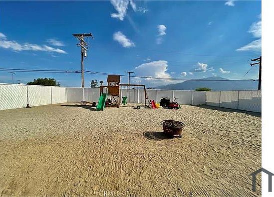 3rd image of 66121 San Jose Rd