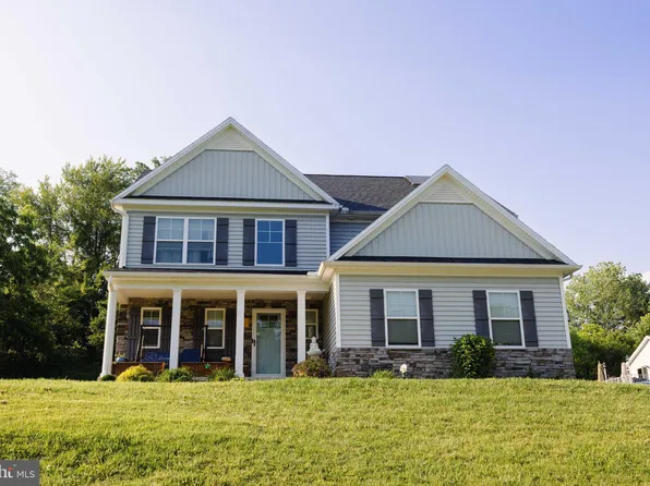 705 Ymca Dr, New Cumberland, PA 17070