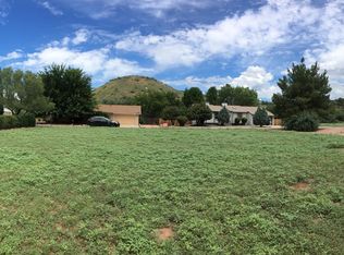 10355 E Oak Creek Valley Dr, Cornville, AZ 86325