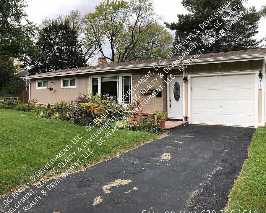1st image of 1522 W Oakton St