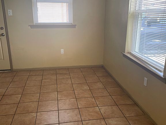 4th image of 5559 Jordan Dr