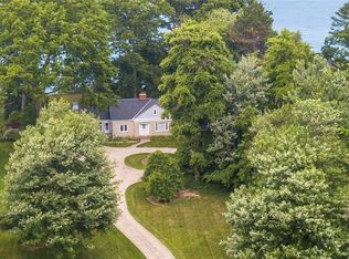 25170 Lake Rd, Bay Village, OH 44140