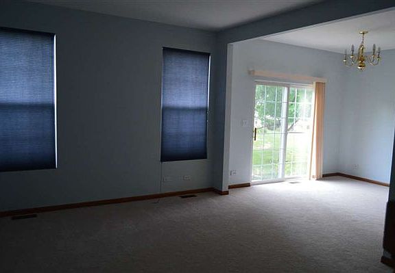 Living room and diningroomPatio