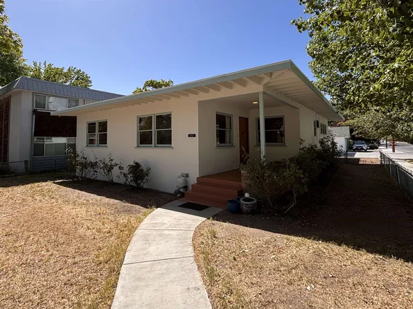 692 Keough St, Bishop, CA 93514
