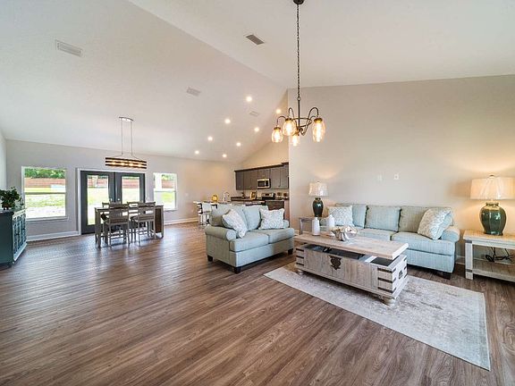 5th image of 239 SW Old Cypress Way