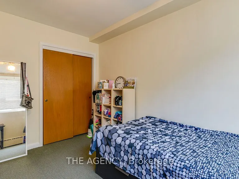 75 Keele St #1 — Photo 8
