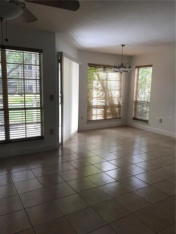 2 bed, 1080 sqft, $1,700 — Photo 2
