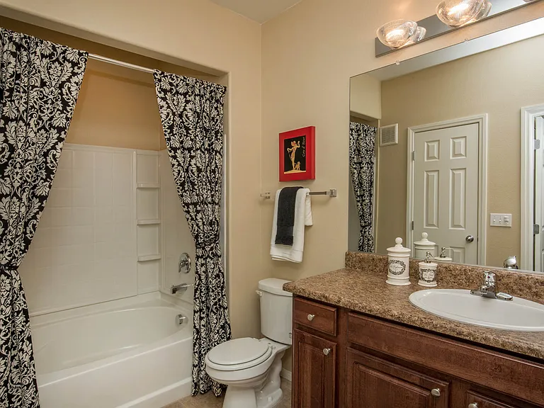 1c1 (Phase I) 757 SQFT 1 Bed 1 Bath