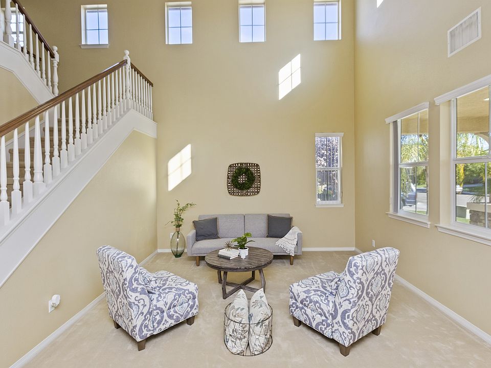1st image of 27859 Watermark Dr