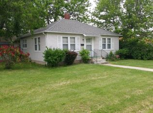 121 S Jefferson St, Olney, IL