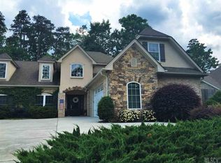 139 42nd Avenue Dr NW, Hickory, NC 28601