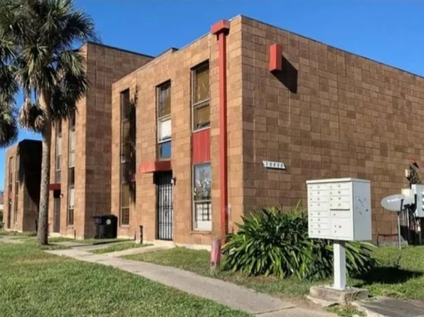 10821 Roger Dr, New Orleans, LA 70127