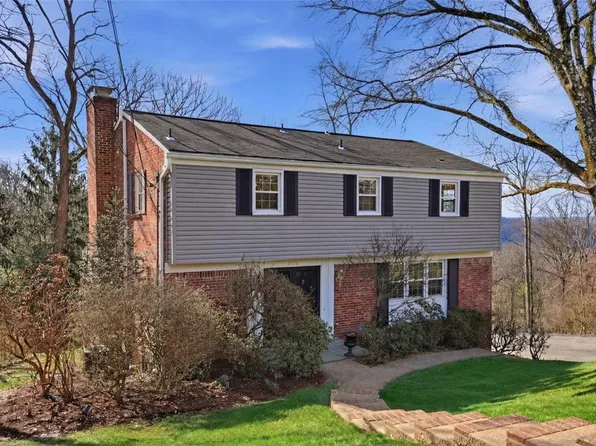 209 Grandview Dr S, Pittsburgh, PA 15215