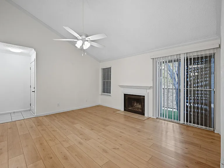 5300 Keller Springs Rd #2069 — Photo 3