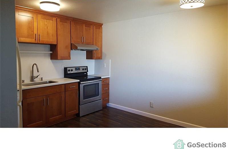 1st image of 4589 Pearl Ave APT 3