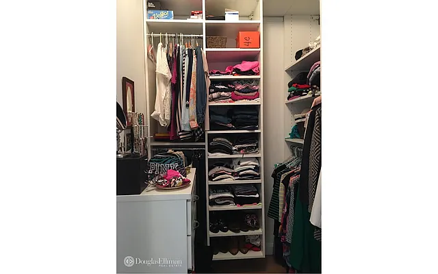 Rented by Douglas Elliman | media 7