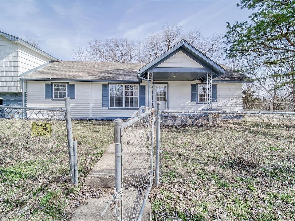 18760 Burlington Rd, Crocker, MO 65452 MLS 23006219 Zillow