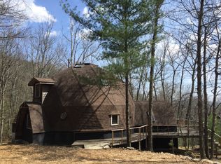 828 Birdsong Rd, Independence, VA 24348