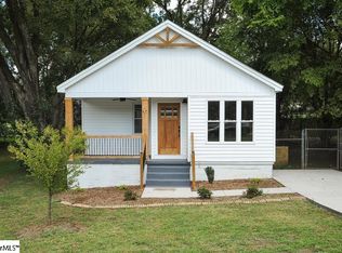 6 Hollywood Cir, Greenville, SC 29607