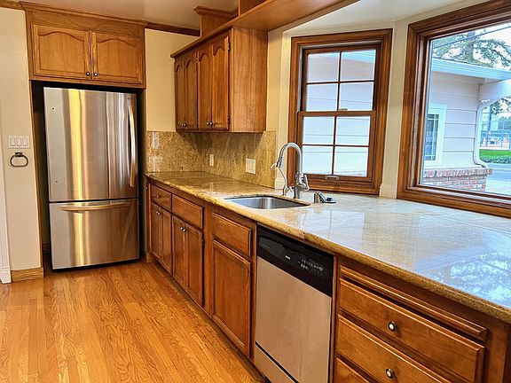 3rd image of 20261 Herriman Ave