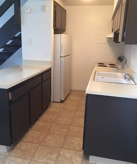 Santa Clarita — Photo 30