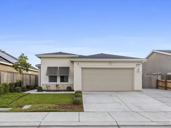 9613 Crystal Falls Ln, Shafter, CA 93263